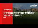 Un terrain synthétique de football à Mayenne