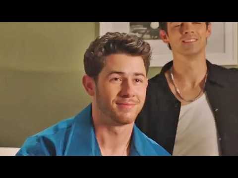 Jonas Brothers Family Roast - Teaser 1 - VO - (2021)
