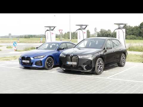 The BMW iX and BMW i4 - Driving and Charging