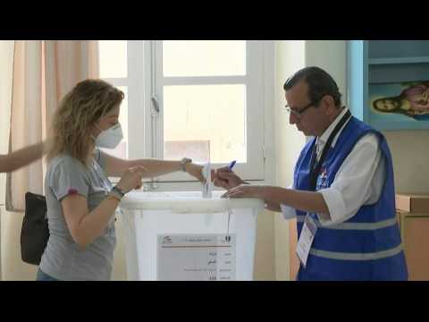 Lebanese cast their vote in first Lebanon election since crisis