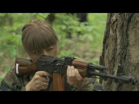 Ukraine's new reserve soldiers training to defend their home