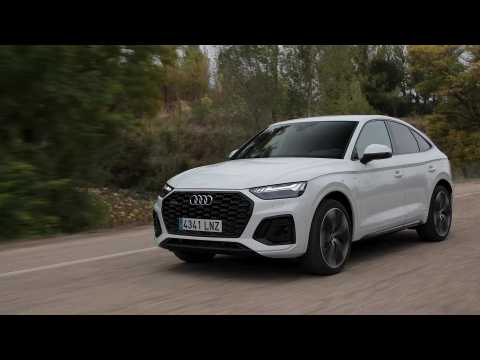 Audi Q5 55 TFSIe Driving Video