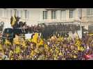 Rugby: à La Rochelle, des dizaines de milliers de supporters célèbrent leurs héros