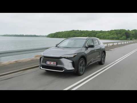 2022 Toyota bZ4X Driving Video