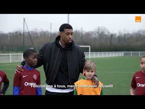 Éducation au Numérique : les jeunes de l'AS Éragny FC distinguent amis réels et virtuels - Orange