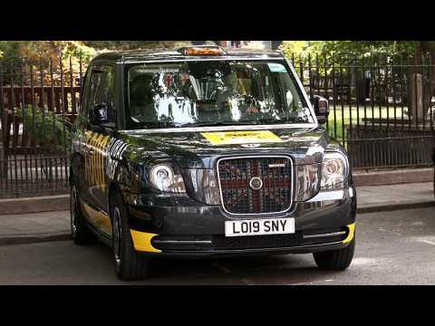 Travelling to London this Jubilee weekend? Try hailing one of London’s 5,000 electric cabs