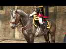 Jubilé de la reine d'Angleterre: la France lui offre un cheval de la Garde républicaine