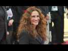 Cannes: Julia Roberts all smiles on the red carpet