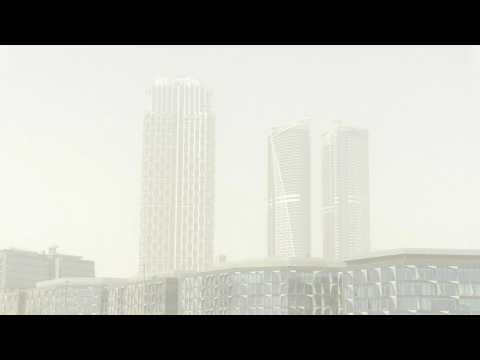 World's tallest building engulfed as Mideast sandstorms hit UAE
