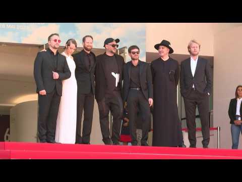 Cannes: Cast and crew of "Tchaikovsky's Wife" by Russia's Serebrennikov walk the red carpet