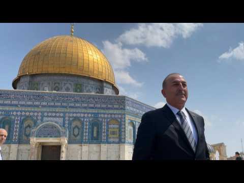 Turkish FM visits Jersalem's Al-Aqsa mosque and Dome of the Rock