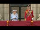 Elizabeth II acclamée au balcon de Buckingham pour son jubilé historique