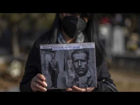 Spain's parliament backs law to entrench memory of Franco's victims
