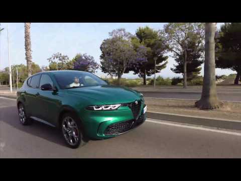Alfa Romeo Tonale in Green Driving Video