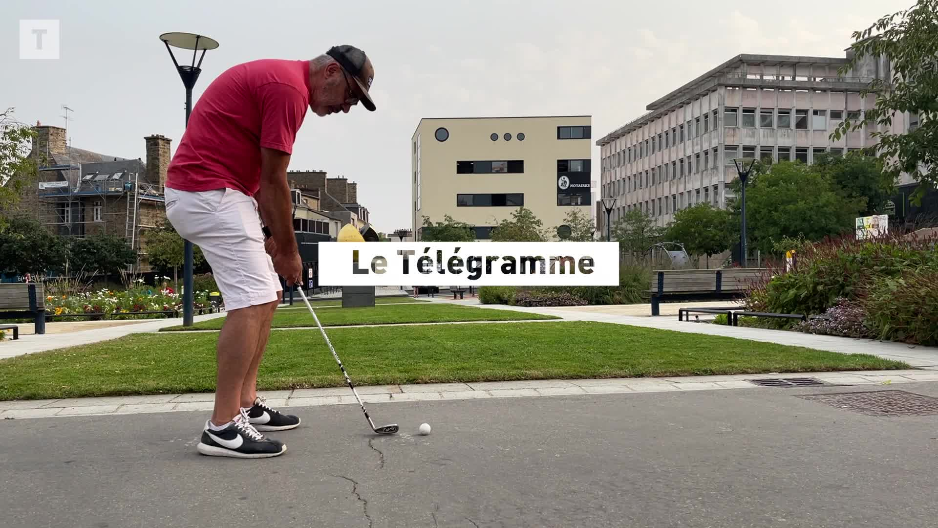 Ils jouent au golf en plein centre-ville de Saint-Brieuc (Le Télégramme)