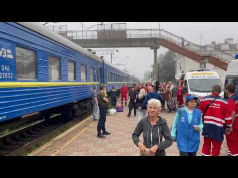 Evacuees from Donetsk region arrive in central Ukraine after Zelensky orders evacuation