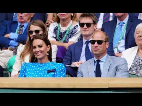 VIDEO : Kate et William prennent-ils trop de vacances ?