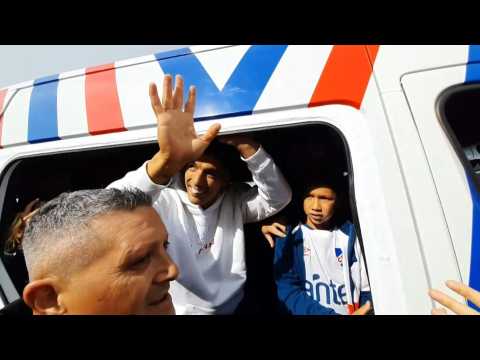 Luis Suarez returns to Uruguay embraced by his first club's fans