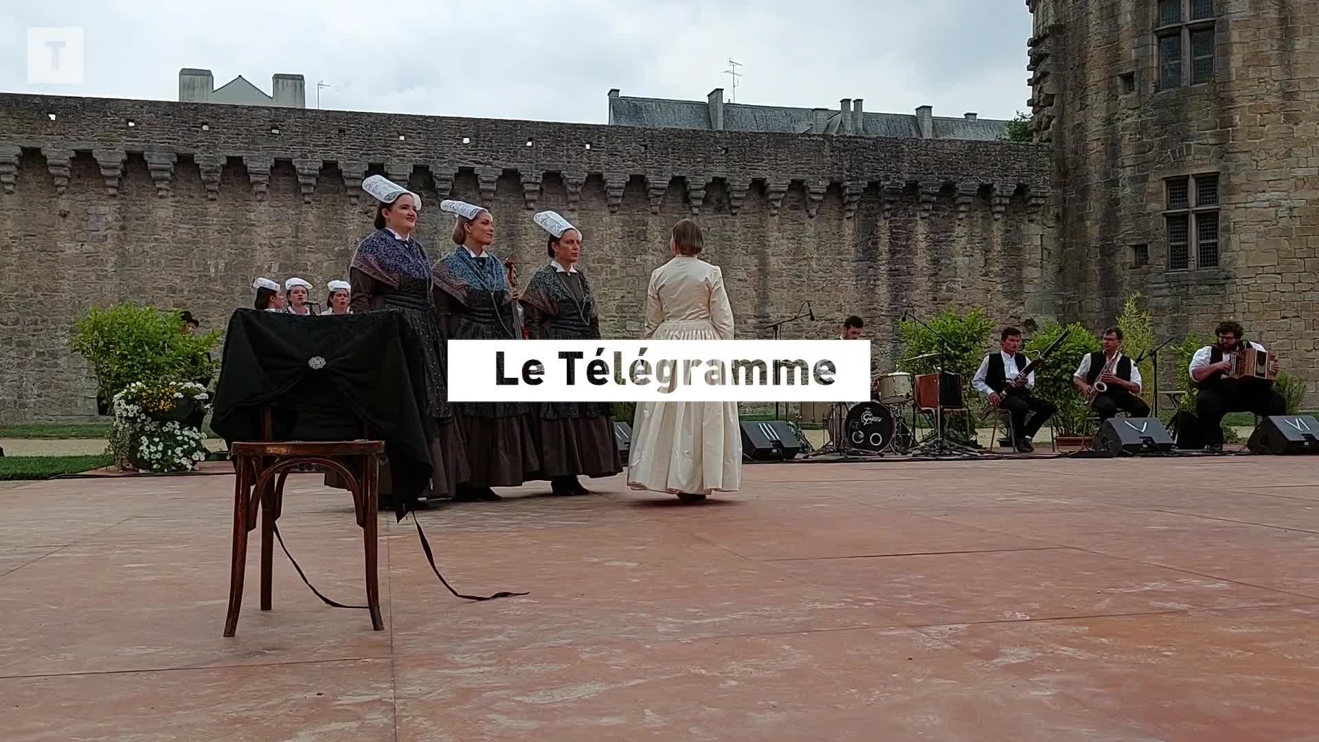 Les cercles de Cléguerec et de Cesson Sévigné en démonstration au Festival d'Arvor à Vannes (Le Télégramme)