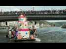 Belgique: la Régate des baignoires de Dinant célèbre ses 40 ans