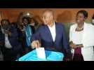 Angolan elections: opposition leader Adalberto Costa Junior casts his vote