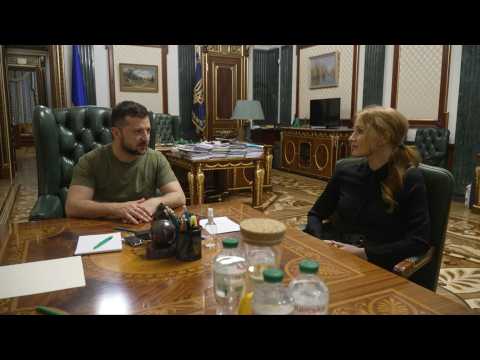 Actor Jessica Chastain meets Ukraine's Zelensky