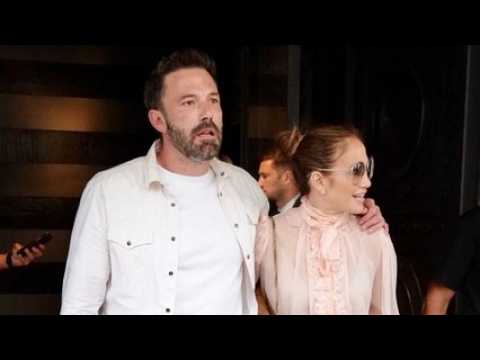 VIDEO : Ben Affleck : l?acteur en larmes lors de l?anniversaire de Jennifer Lopez