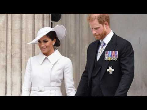 VIDEO : Meghan et Harry passeront-ils leur t avec la reine Elisabeth II ?
