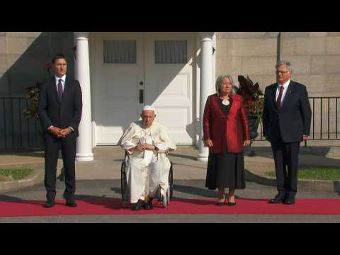 Pope Francis meets with Canada's governor general and PM in Quebec