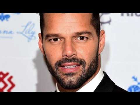 VIDEO : Ricky Martin accus d?inceste : le chanteur tmoignera virtuellement devant le tribunal