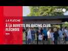 VIDÉO. À la buvette du Racing Club Fléchois avec Bernard, bénévole depuis 2008