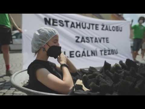 Greenpeace protest in Prague against exploitation of Polish mine