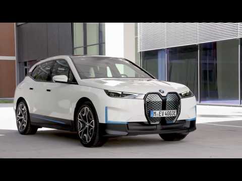 The first-ever BMW iX - Exterior Design in White