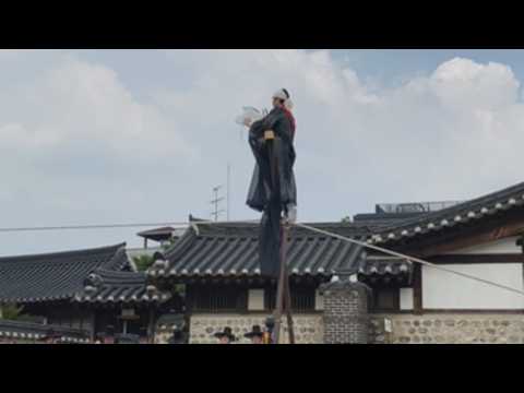 South Koreans celebrate traditional 'Dano' festival
