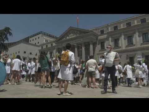 Future physicians protest in Madrid in demand for a fair choice system