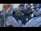 Palestinian and Israeli police scuffle ahead of Far-right Jerusalem march