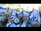Far-right Israelis march to Jerusalem's Damascus Gate for March of the Flags