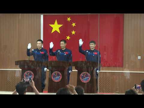 Chinese astronauts meet media ahead of Thursday's launch