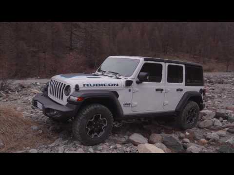 Jeep Wrangler 4xe Rubicon Offroad driving