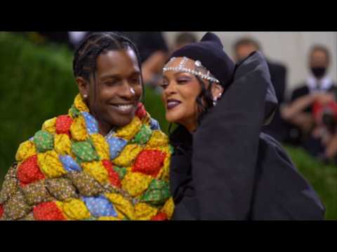 VIDEO : Rihanna et A$AP Rocky attendent leur premier enfant