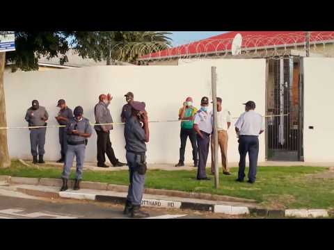 S.Africa police kill 8 would-be robbers in shootout