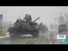 Russie : les convois militaires défilent vers la frontière ukrainienne