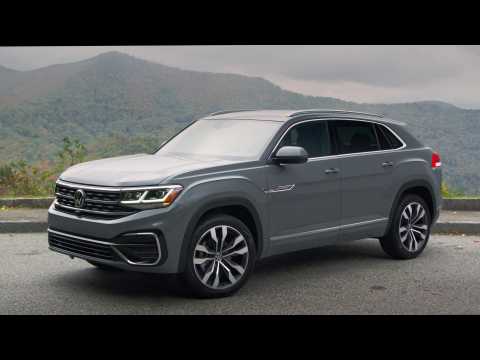 2022 Volkswagen Atlas Cross Sport Exterior Design in Grey