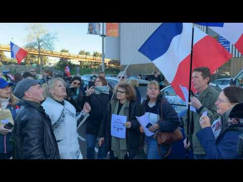 French 'Freedom Convoy' prepares to take off from Nice