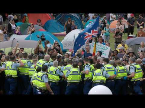 New Zealand protesters clash with police outside parliament