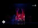 Zapping du 10/02 : Le gadin de la chanteuse Anne-Marie aux Brit Awards