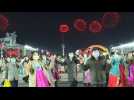 La Corée du Nord fête le 80e anniversaire de Kim Jong Il en dansant et sous les feux d'artifice
