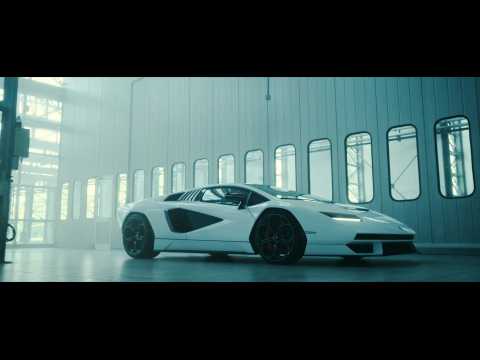 Lamborghini Countach LPI 800-4 Outdoor Trailer
