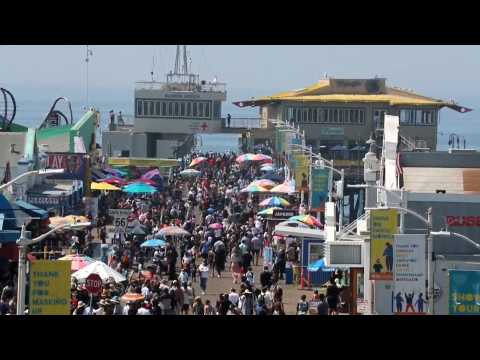 Crowds pack Santa Monica's coastal areas for US Labor Day Weekend