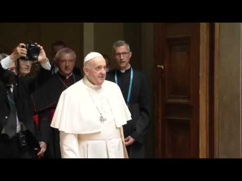 Pope Francis meets with Christian and Jewish leaders in Hungary